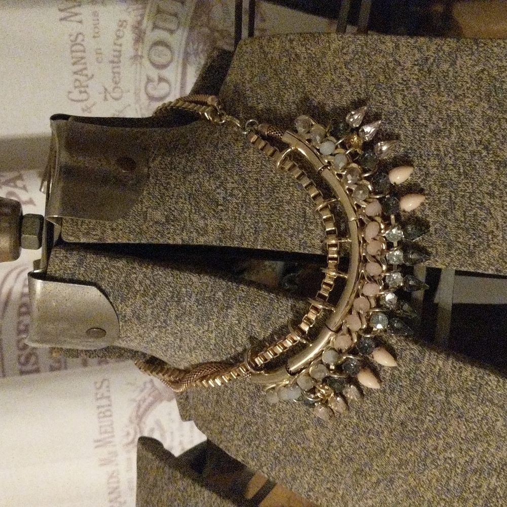 Express Jeweled Necklace